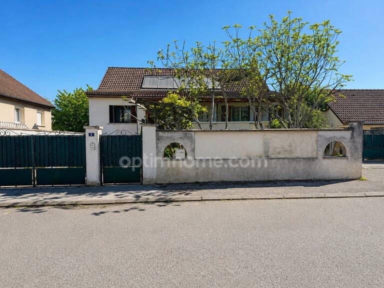 Maison Familiale – 8 Pièces – Quartier du Château – Fort Potentiel — photo 1