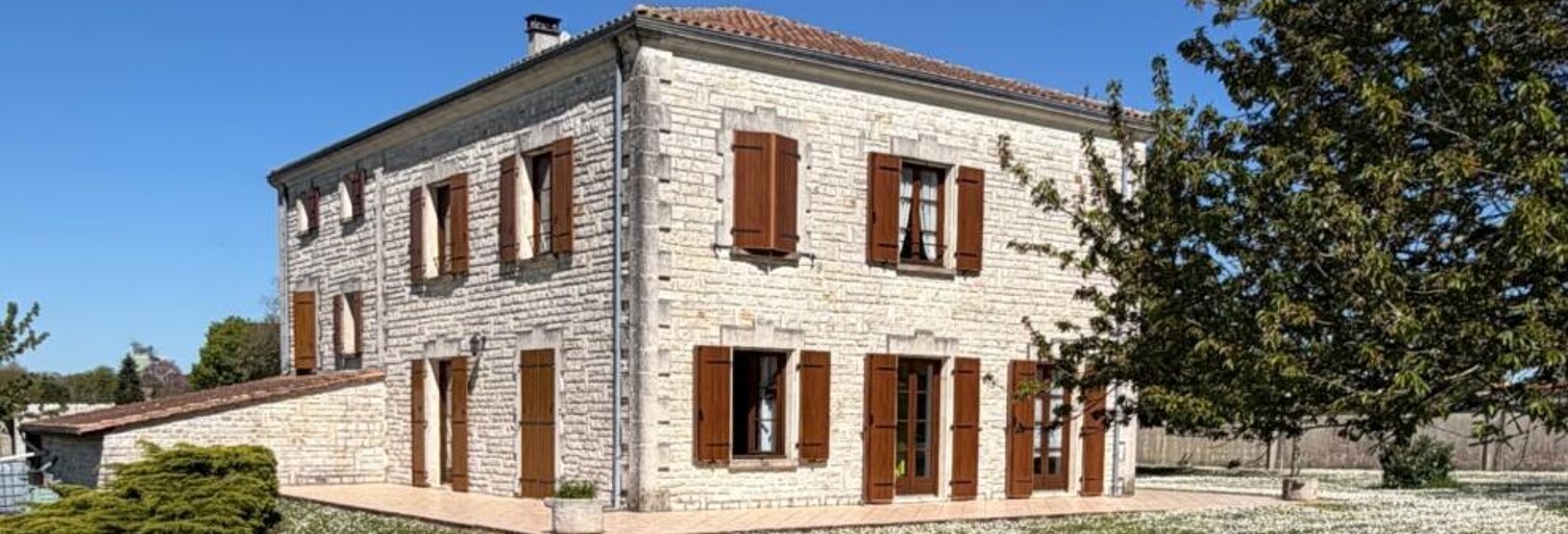 Maison 9 Pièces 200 m² à vendre à Brie (16590)