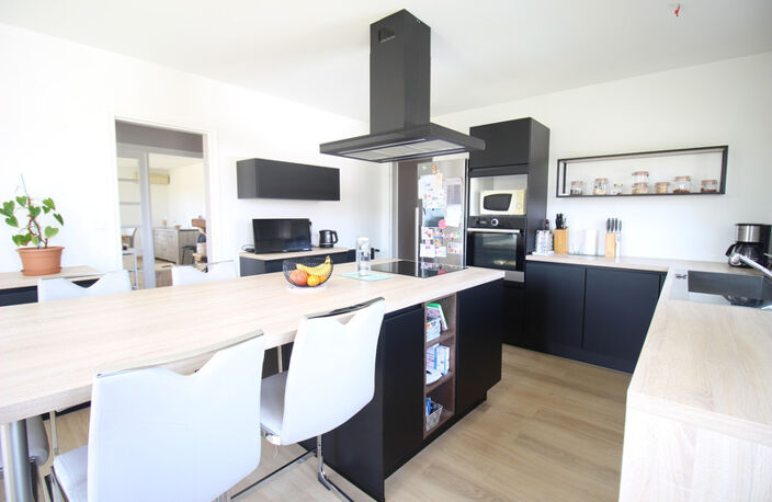 MIMIZAN (40)-Maison 6 pièces – 138 m² env. – Sous-sol 100 m² – Terrain 704 m² – Proche plages — photo 2