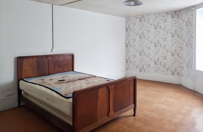 Immeuble à vendre 200 m2 à Champlitte — photo 5