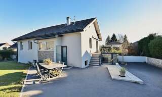 Maison 6 Pièces 181 m² à vendre à Cessy (01170)