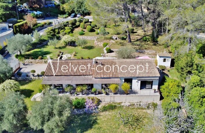 Valbonne charmante  villa de plain pied + dépendance de 2 pièces — photo 2