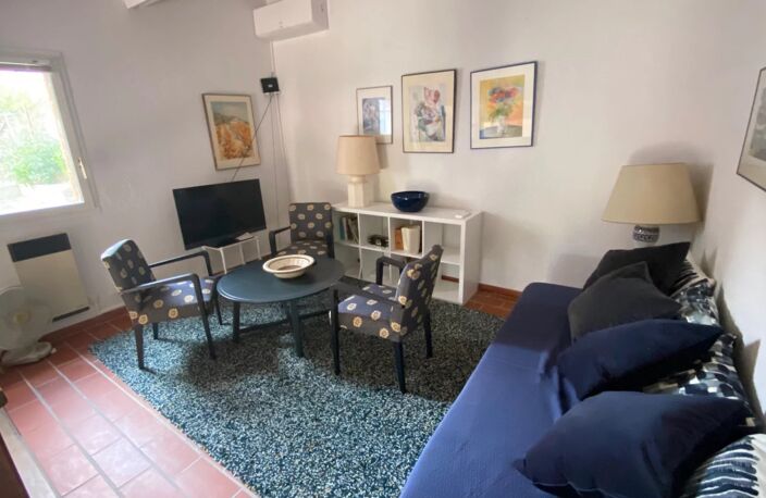 LA LONDE VALCROS VUE MER MAISON  T4 AVEC GARAGE — photo 4