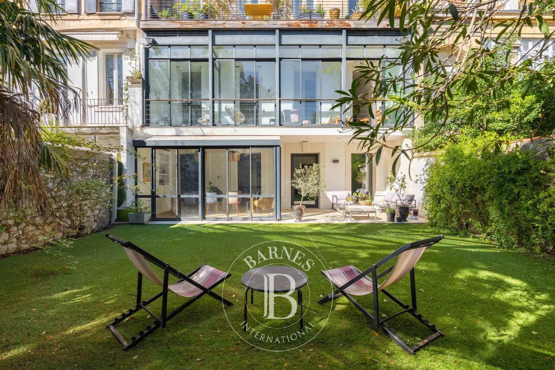 Appartement  T7 à vendre Marseille 8eme 13008