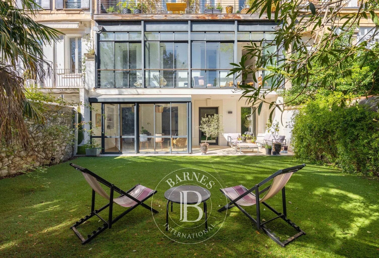 VENTE - MARSEILLE 13008 - LUXUEUX DUPLEX CONTEMPORAIN DE 250M² A — photo 1