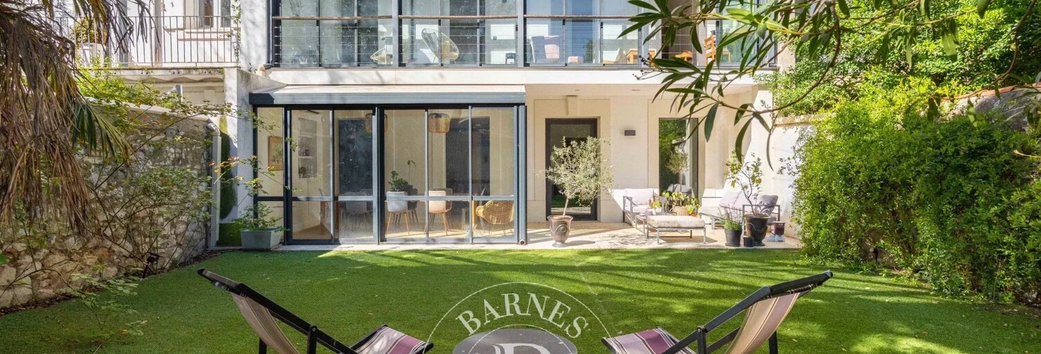 Appartement 7 Pièces 250 m² à vendre à Marseille 8 (13008)