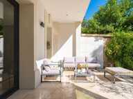 VENTE - MARSEILLE 13008 - LUXUEUX DUPLEX CONTEMPORAIN DE 250M² A — photo 3
