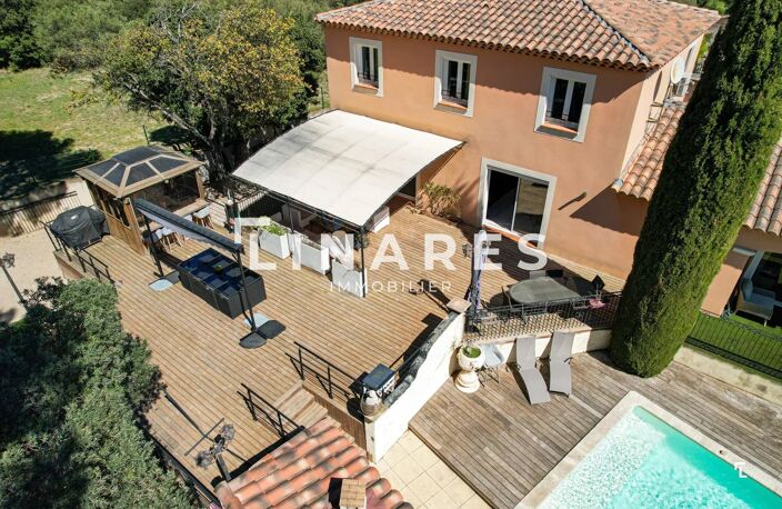VILLA DES PINS - Maison de 165m2 - Terrain de 1700m2 - 13340 ROG — photo 2
