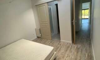 Maison 4 Pièces 80 m² à louer à Sallebœuf (33370)