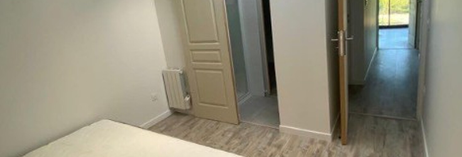 Maison 4 Pièces 80 m² à louer à Sallebœuf (33370)