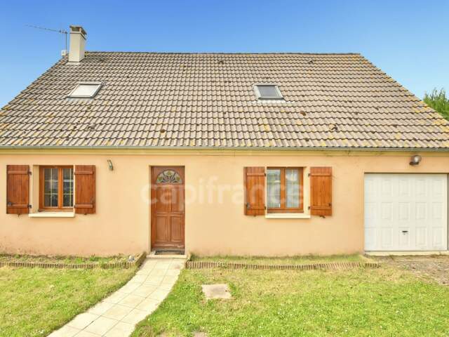 Maison familiale avec 5 chambres, jardin et garage, Boisseaux 45 — photo du bien