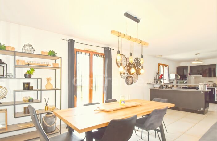Maison familiale avec 5 chambres, jardin et garage, Boisseaux 45 — photo 4