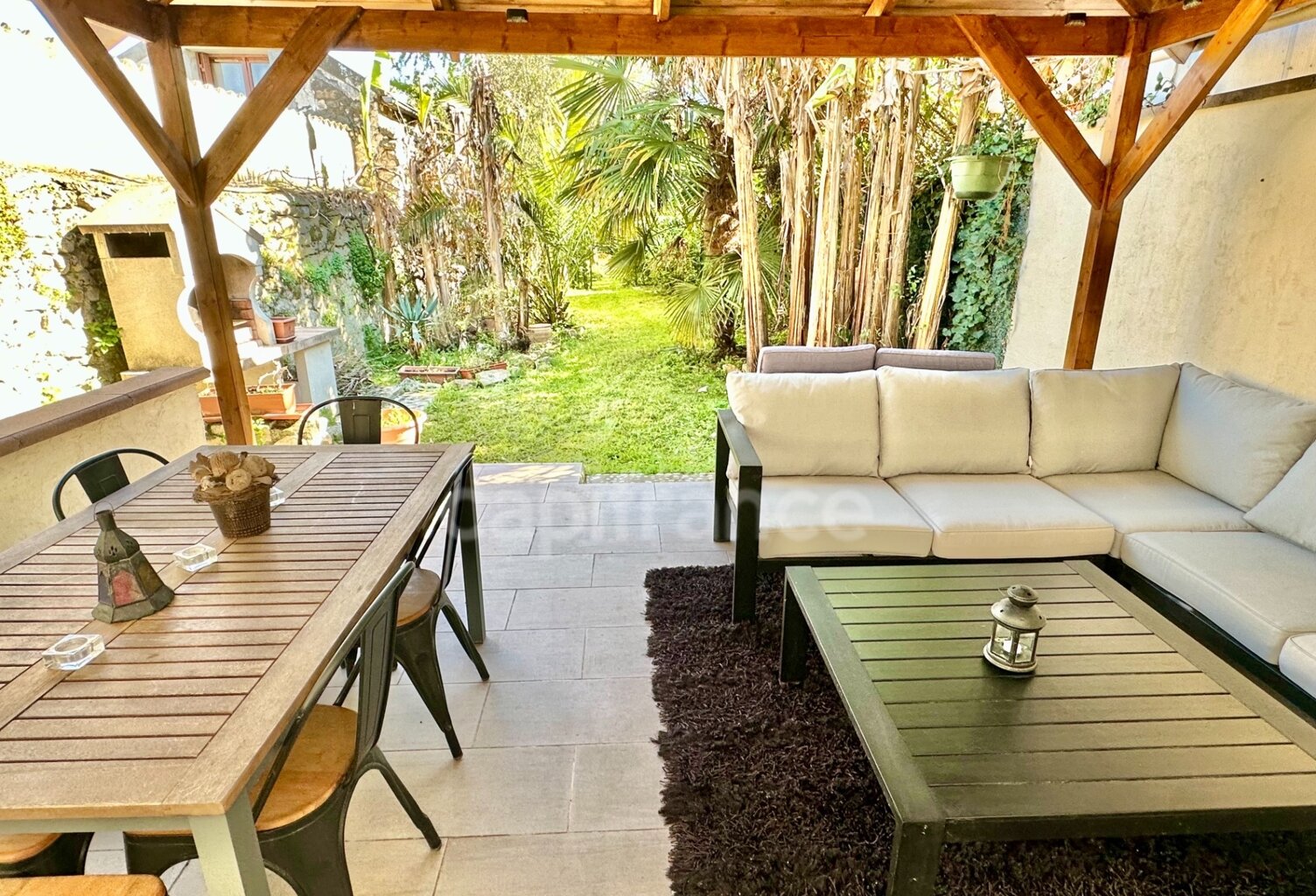 Maison de famille 136 m2 sur Jardin paysager 301 m2 — photo 1