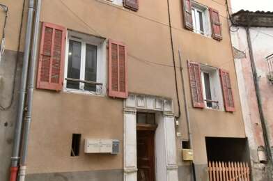 Immeuble  174800 €