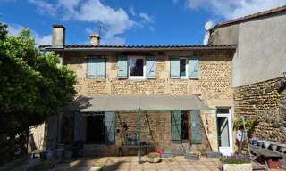 Maison 10 Pièces 335 m² à vendre à Chantemerle-les-Blés (26600)