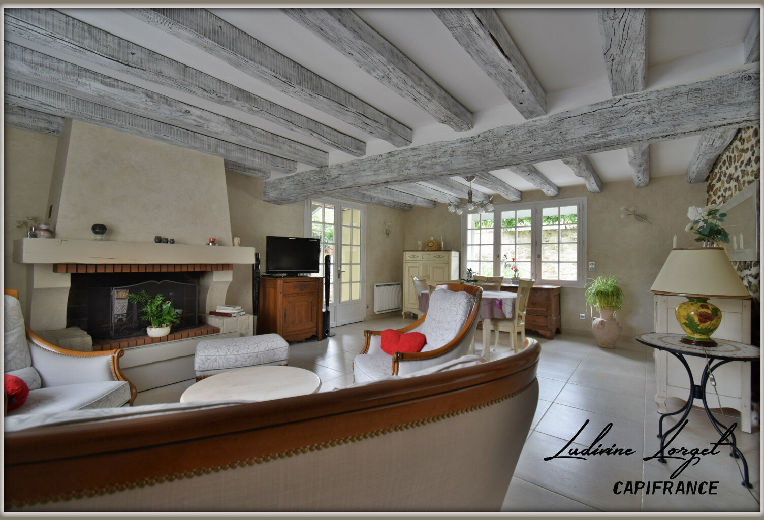 Maison à vendre 6 pièces proche de CHATEAU-THIERRY (02) 154m2 -3 chambres - 1 pièce bureau-  Garage semi couvert - cour 65m2 - Terrasse- — photo 1