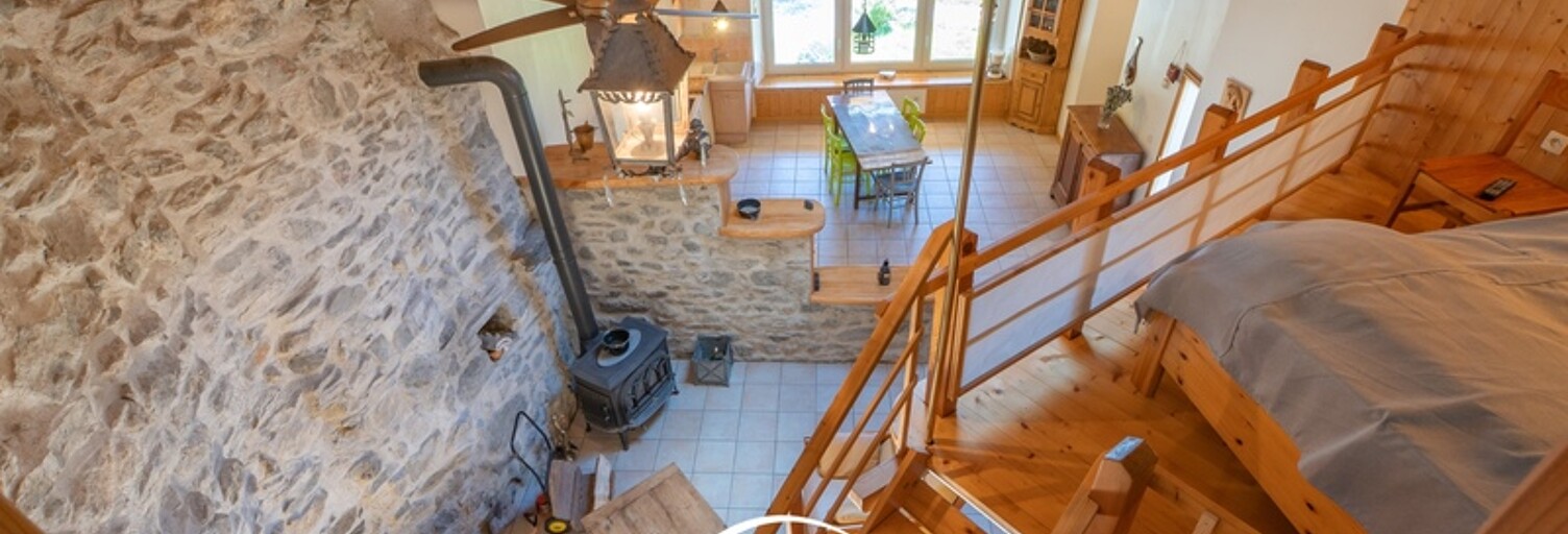 Maison 3 Pièces 107 m² à vendre à Saint-Julien-Mont-Denis (73870)