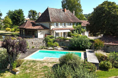 Maison 11 pièces 495000 €