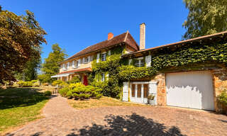 Maison 11 Pièces 346 m² à vendre à La Clayette (71800)