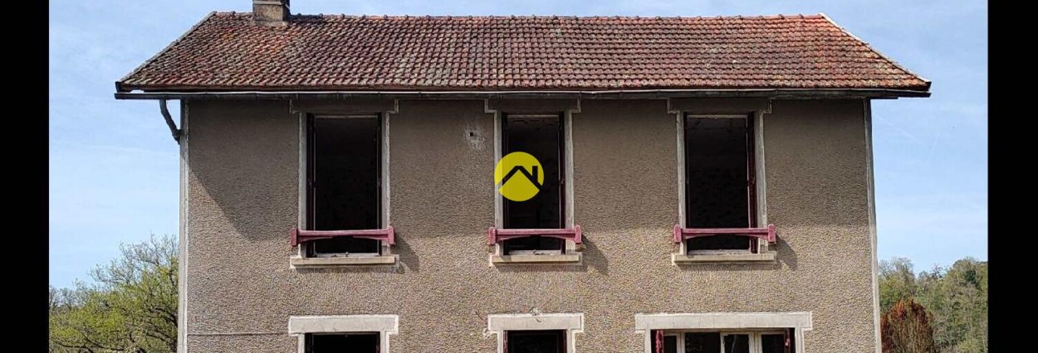 Maison 8 Pièces 120 m² à vendre à Dun-le-Palestel (23800)