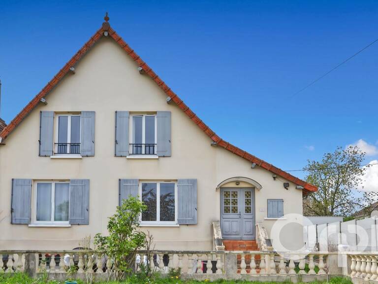 Maison À Vendre — photo 1