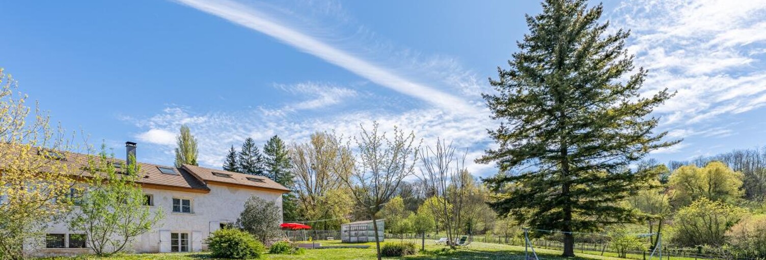 Maison 9 Pièces 240 m² à vendre à Maubec (38300)