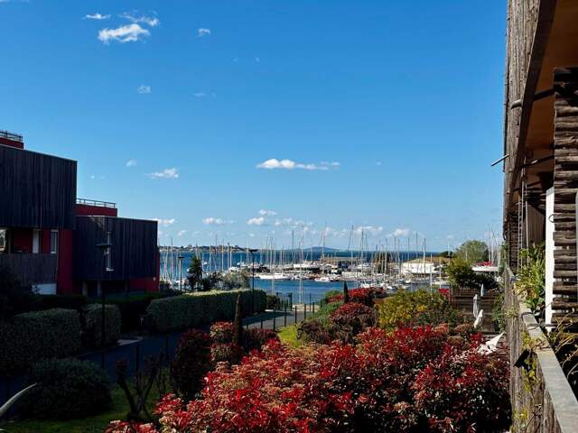 Appartement T3 À Vendre, TERRASSE, GARAGE, VUE ETANG — photo du bien