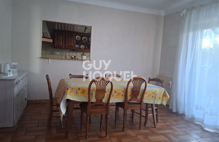 Maison de plain-pied  3 Chambres ,garage et jardin. — photo 2