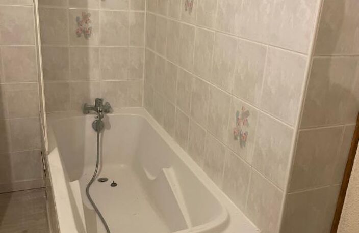 Appartement À Louer de 129 m2 en résidence — photo 4