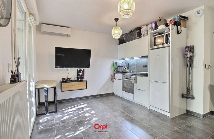 Appartement À Vendre — photo 2