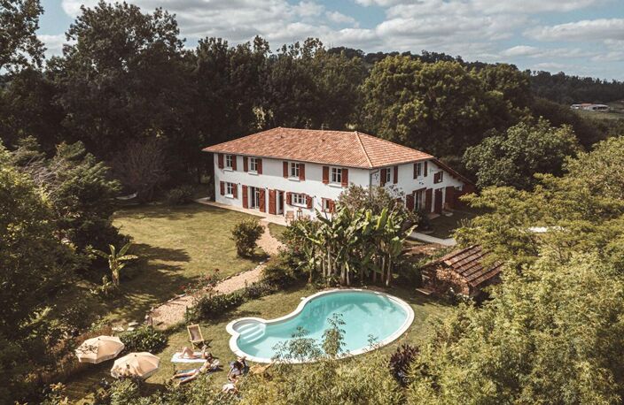 64520 BIDACHE  immeuble de rapport 426 m2, piscine — photo 5