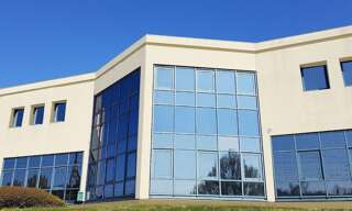 Commerce 1 Pièce 220 m² à vendre à Saint-Quentin-Fallavier (38070)
