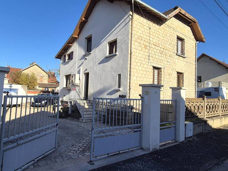Belle Maison Individuelle en Pierre ou de Caractère de 131 m² à Remettre à votre Goût avec sa Cour sécurisée de 100 m², Terrasse de 28 m², Sas d'entrée, Sous-sol complet de 73 m² avec Buanderie, Atelier, Cave, Chaufferie PAC Air-Air, Climatisation, Pannea — photo 1