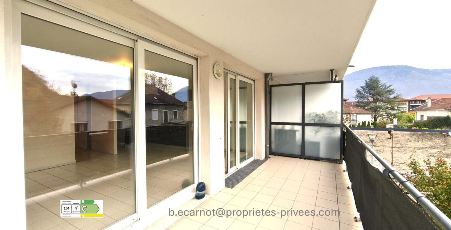 VARCES - Centre Ville Appartement  3 pièce(s) 68 m2 — photo 1