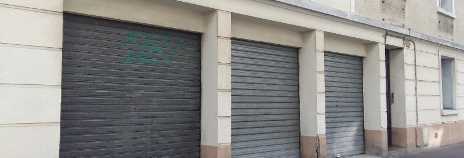 Garage   m² à louer à Tours (37000)