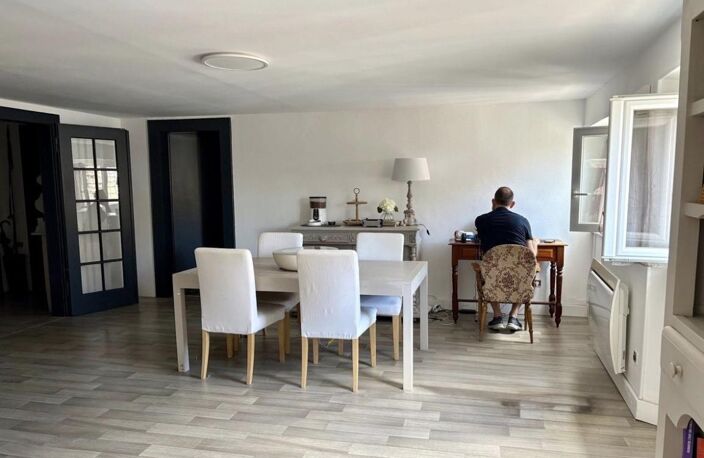 Appartement - 109m ² — photo 2