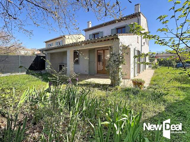 Maison de 125 m² – 5 pièces  sur un terrain d'environ 400 m² — photo du bien