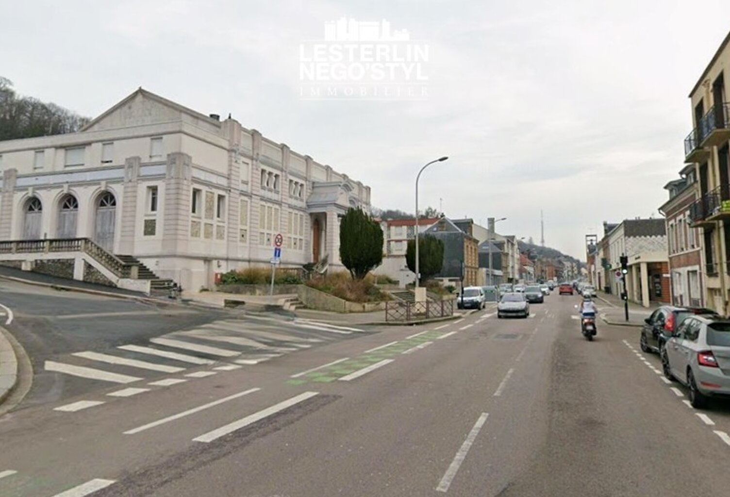 GRAVILLE — photo 1