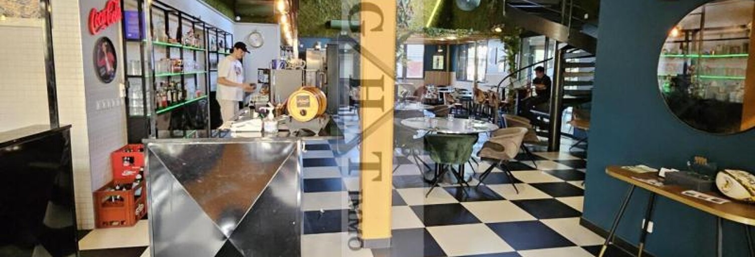 Immeuble  1400 m² à vendre à Verrières-le-Buisson (91370)