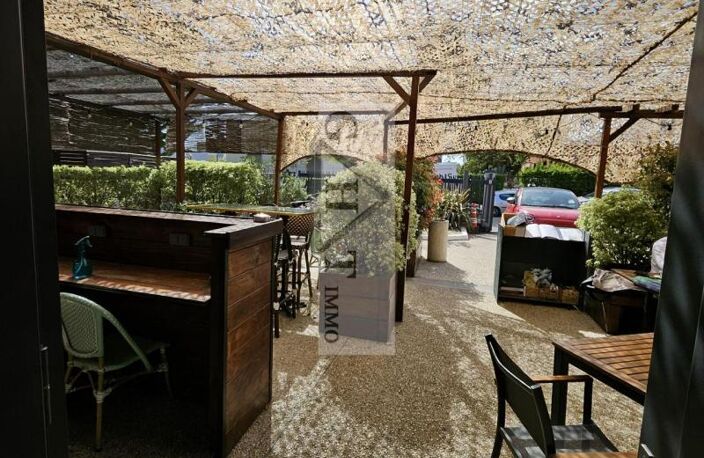 Immeuble de 1400 m² en parfait état 5.75% RENTABILITE — photo 2