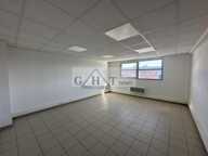 ENTREPOT/ BUREAU A LOUER CHAMBLY — photo 4