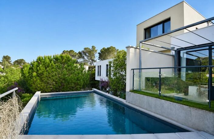 Villa moderne avec piscine à Nîmes — photo 2