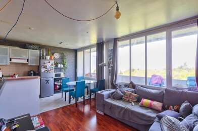 Appartement 6 pièces 230000 €