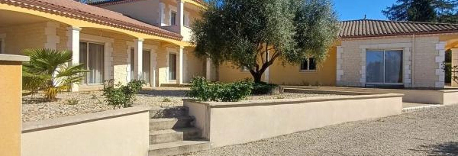 Maison 9 Pièces 310 m² à vendre à Saint-Pierre-de-Côle (24800)