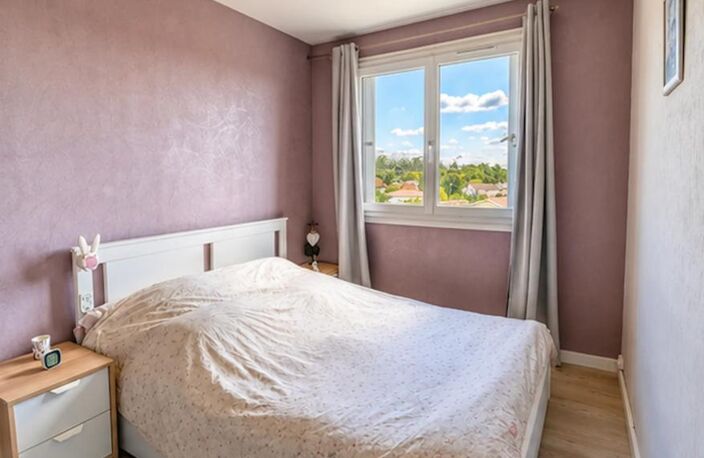 Appartement lumineux de 87 m² avec 4 chambres et vue dégagée — photo 5
