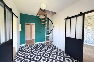 Maison 8 pièces 150000 €