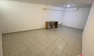 Commerce 1 Pièce 23 m² à louer à Saint-Denis (97490)