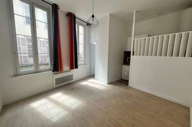 Appartement 1 pièces 350 €