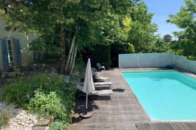 Immeuble  890000 €