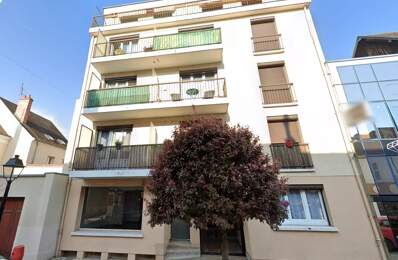 T2 meublé avec balcon et ascenseur en cœur de ville de Montargis – Parking privé — photo du bien